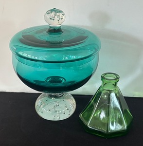 lot 125R image: P - Vintage Blue Stemmed Glass Candy Dish with Lid and Green Wheaton Petite Vase