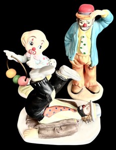 lot 43H image: FLR - Set of 3 Porcelain Clown Figurines, Tallest 6 Inches High