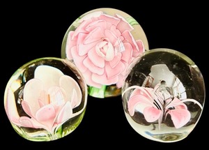 lot 45H image: FLR - Set of 3 Glass Paperweights with Pink Floral Designs, 3 Inches Tall