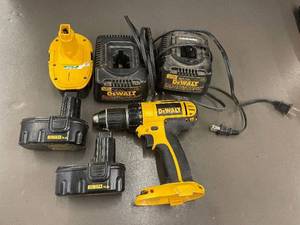lot 2 image: DeWalt DC730 Cordless Drill Driver with 3 Batteries and 2 Chargers