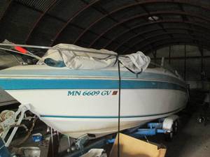 lot 1 image: 1995 Wellcraft 232 Eclipse. Fuel in...