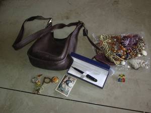 lot 30 image: Vintage leather Coach purse, Coach ...