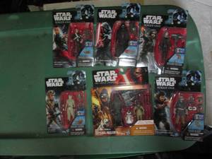 lot 34 image: Collection of Star Wars action figu...
