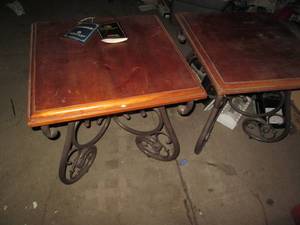 lot 64 image: Gorgeous 2pc Ashley Furniture Worl...