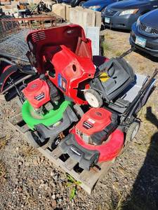lot 26 image: Assorted Gas Push Lawn Mowers for Parts or Repair
