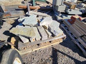 lot 37 image: Pallet of Mixed Natural Stone Slabs for Landscaping or Construction