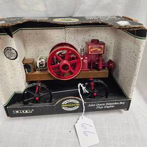 lot 66 image: 18 John Deere Waterloo Boy 2HP Engine