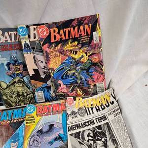 lot 157 image: 12 DC Batman Comic Books