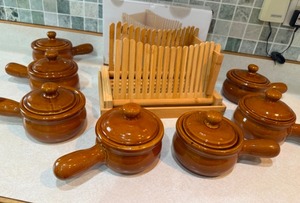 lot 96 image: Soup Crocks & Bread Slicer