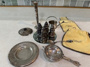 lot 12 image: Reed & Barton and Oneida Sterling Silver & Silver Plated Collection