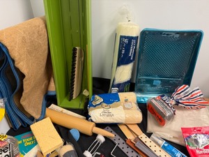 lot 110 image: Paint & Wallpaper Supplies