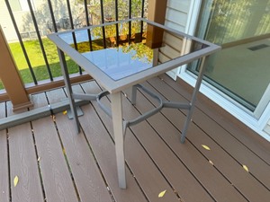 lot 41 image: Patio Table with Glass Top