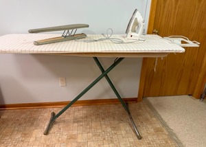 lot 68 image: Large Extra Wide Ironing Board & Iron