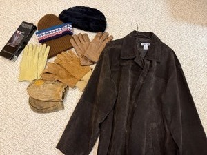 lot 99 image: Vintage Leather Gloves, LeatherSuede Coat