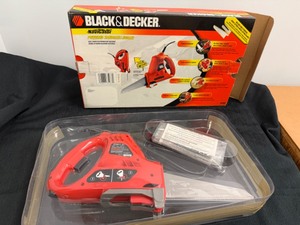lot 8 image: Black & Decker NaviGator Powered HandsawJigsaw