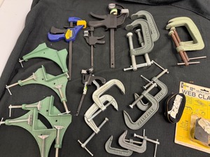 lot 3 image: Variety of Heavy Duty Clamps