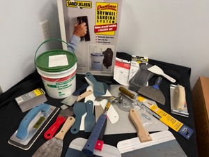 lot 136 image: Sand & Kleen System and Other Drywall Supplies