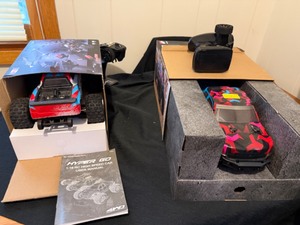 lot 58 image: Appears New In Box Vanguard #903 & HyperGo High Speed Car RC Cars