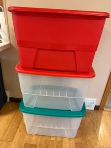 lot 141 image: Three -20 gallon totesstorage bins with lids