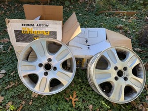 lot 6 image: Keystone Platinum Plus Alloy Wheel Rims
