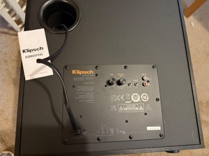 lot 8 image: Klipsch Subwoofer R-1215W