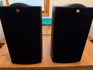 lot 75 image: Q Series Make Kef Model SP 3499