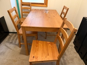 lot 97 image: Sturdy Ikea Table & 4 Chairs