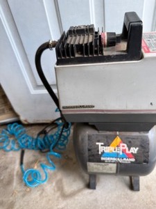 lot 29 image: Ingersoll-Rand Air Compressor Triple Play 34 HP