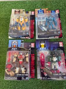 lot 7 image: Transformers Titans Return Deluxe Class Monxo & Wolfwire, Hyperfire & Blurr, Autobot Stylor & Chromedome & Grax & Skullsmasher