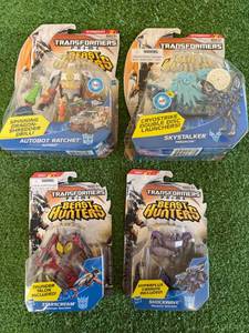 lot 20 image: Transformers Prime Beast Hunters