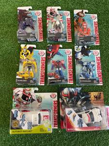 lot 40 image: Transformers