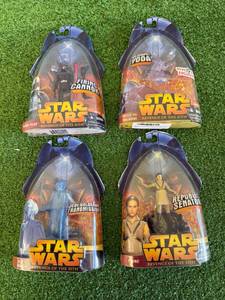 lot 42 image: Star Wars Revenge of the Sith Figures