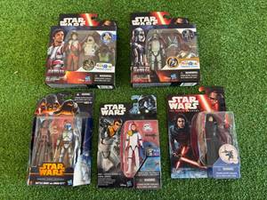 lot 49 image: Star Wars Figures