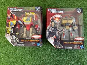 lot 51 image: Transformers Generations Fall of Cybertron Autobot Blaster & Grimlock