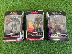 lot 92 image: Marvel Legends Figures