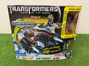 lot 114 image: Transformers Dark of the Moon Autobot Ark