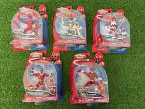 lot 115 image: Power Rangers Super Megaforce Figures
