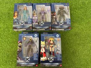 lot 119 image: DC Multiverse Figures