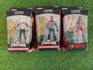 lot 135 image: Marvel Legends Spider-Man, Ms Marvel