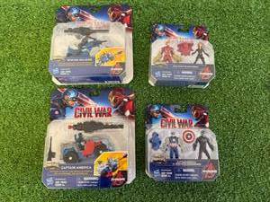 lot 145 image: Captain America Civil War Figures