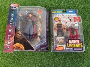 lot 158 image: Marvel Select Doctor Strange & Marvel Legends Wonder Man