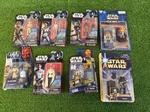 lot 175 image: Star Wars Figures