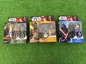 lot 201 image: Star Wars The Force Awakens Figures