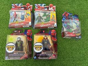 lot 209 image: Spider-Man Figures