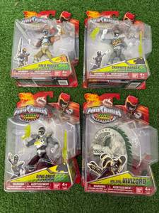 lot 258 image: Power Rangers Figures