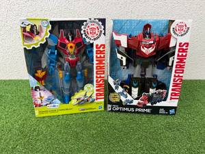 lot 271 image: Transformers Power Surge Starscream & Mega Optimus Prime