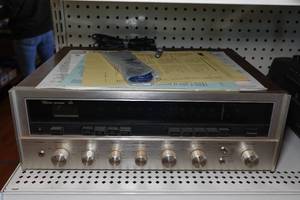 lot 433 image: Vintage Sansui Stereo Receiver