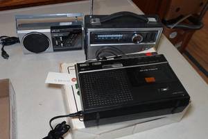 lot 454 image: Vintage Cassette PlayersRecorders