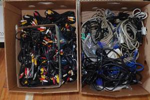 lot 467 image: Assorted Cords