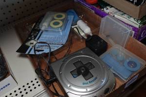 lot 601 image: Disc Repair Kit